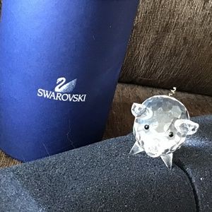 🔥 HOST PICK  🔥     🐷😍 Swarovski Crystal Medium Pig 🌟